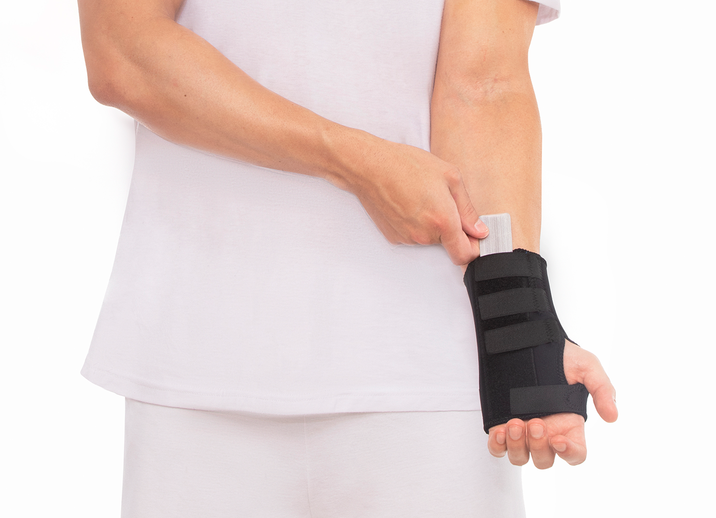 Férula inmovilizadora de muñeca de neopreno - Imagen 3
